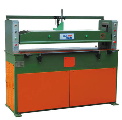 XCLP2-系列液壓平面下料機(jī) 液壓擺臂式裁斷機(jī) 廠家直銷圖片,XCLP2-系列液壓平面下料機(jī) 液壓擺臂式裁斷機(jī) 廠家直銷圖片大全,鹽城市華榮輕工機(jī)械-